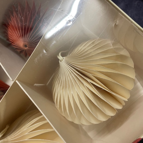 Indigo Paper Ornaments (BNIB) - Picture 6 of 6